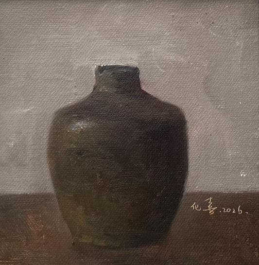 Black Vessel original still life oil painting by Yang Huaxi featuring a dark ceramic vase